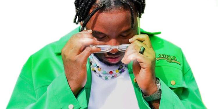 Wabman Thrills Fans at Apapa Art & Fashion Fair 2024