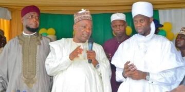 Nigerian Muslims Urge Emir of Ilorin to Mediate Feud Between Sheikh Habibullah and Sheikh Onikijipa