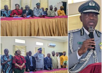 Customs Boss to Journalists: Decode AI or Risk Losing Democracy