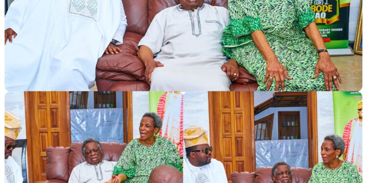 Ambassador Ajadi Pays Homage to Head of His Father’s Lineage, CCII President-General Chief Bode Amoo