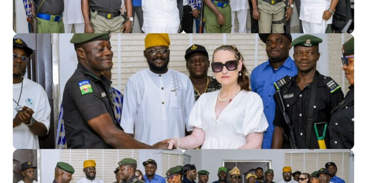 Ambassador Ajadi Honours Police Inspector at Ojodu Berger