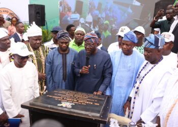 Sanwo-Olu Commissions Reconstructed Dopemu, Abaranje Roads