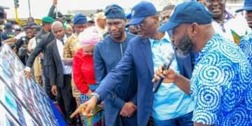 Commerce, Tourism Get a Boost as Sanwo-Olu Inaugurates Seven Roads in Badagry