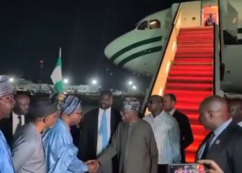 President Tinubu Returns to Abuja from Paris, Cuts Short Working Vacation (Photo+Video)