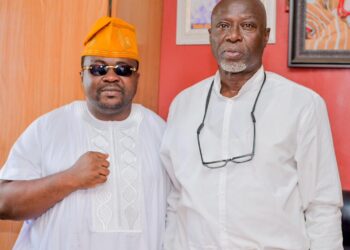 Ambassador Ajadi Congratulates Chief Olumuyiwa Makinde on His Birthday