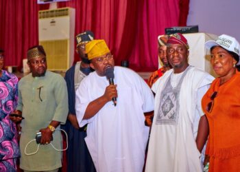 Ajadi Attends Ibadan Monarch’s Books, Film Launch on Ibadan Hegemony, Donates Funds