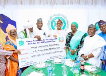 Arewa Community Donates ₦20m to Abiodun, Backs Ogun East Senate Ambition