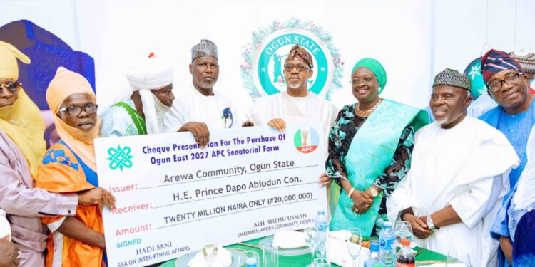 Arewa Community Donates ₦20m to Abiodun, Backs Ogun East Senate Ambition