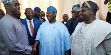 A Photograph That Questions Political Hatred