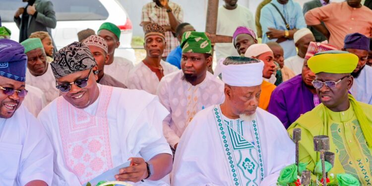 Ajadi, Sheikh Sannu Sheu Preach Forgiveness at Arowosaye Annual Ramadan Lecture