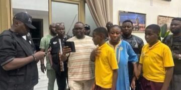 Police Rescue Adelabu’s Sister, Twin Sons, Kill Two