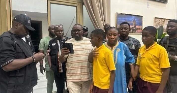 Police Rescue Adelabu’s Sister, Twin Sons, Kill Two