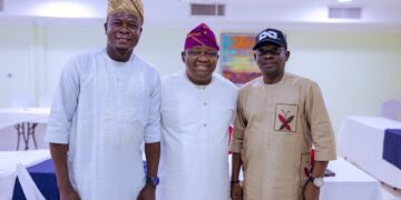 Modawoni Thanks Yayi for Ending 16-Year Darkness in Ogun Waterside