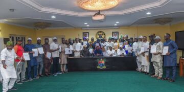 Opinion: Why APC May Lose Lagos From Within