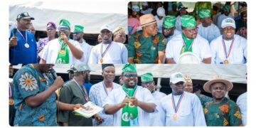 Ajadi Honours Akingbile-Oluana Community’s 5th Anniversary, Donates Funds on Behalf of APM Candidates